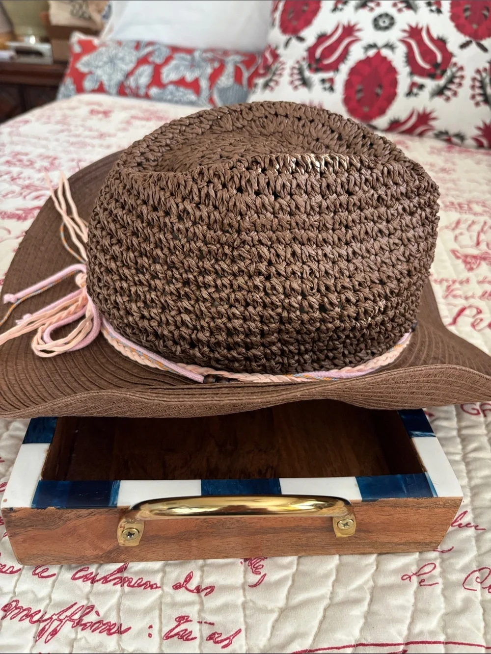 NWT Vince Camuto Brown Braided Straw Bucket Hat with Pink Beaded Accent Band